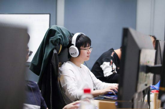 广州电竞粤超赛季盛宴开启